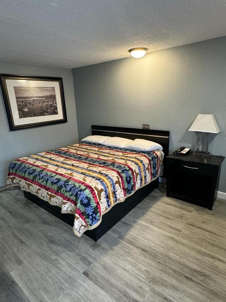 Midtown Lodge Джэксонвиль Экстерьер фото