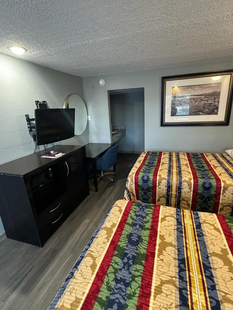 Midtown Lodge Джэксонвиль Экстерьер фото